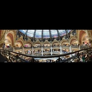 Meet your Posher, Dana